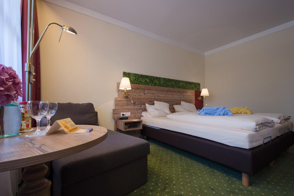 Hotel Quellenhof Bad Birnbach Bagian luar foto